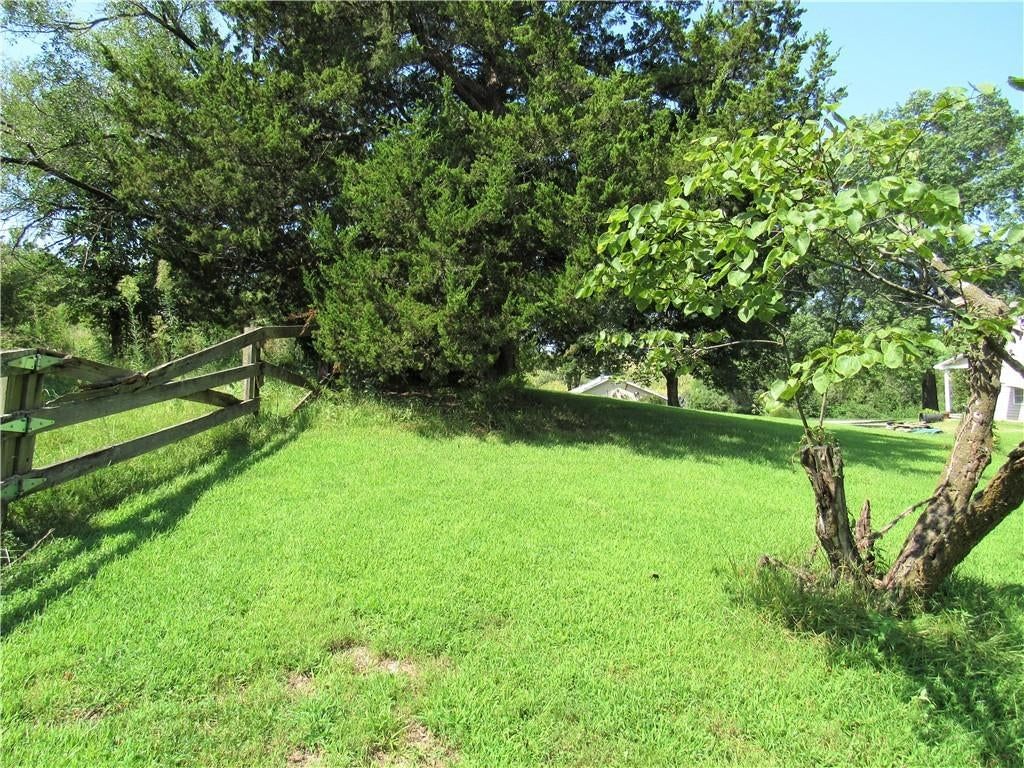 10615 Hillsboro Road — photo 17
