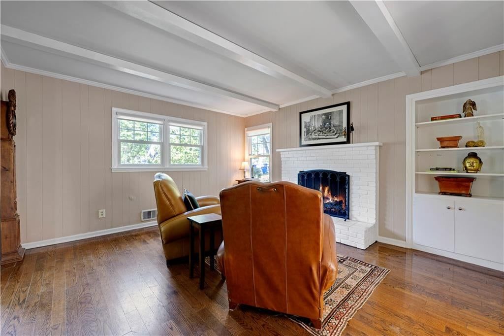 9515 Granada Drive, Overland Park, KS: listing photo 3