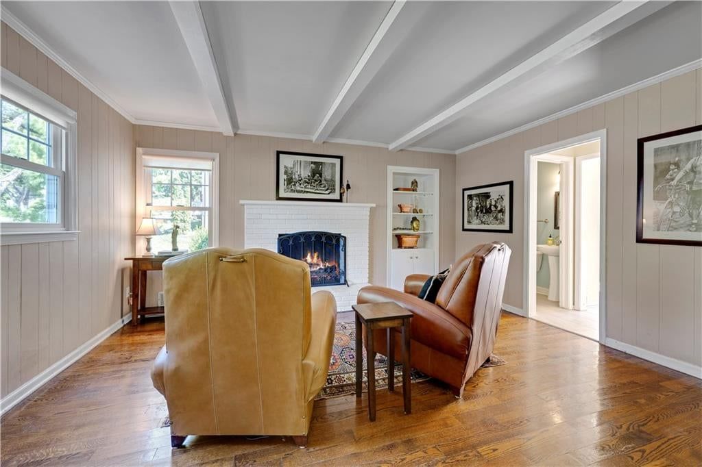 Photo 14 of 27 - 9515 Granada Drive, Overland Park, KS 66207