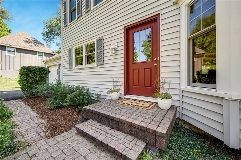 9515 Granada Drive, Overland Park, KS