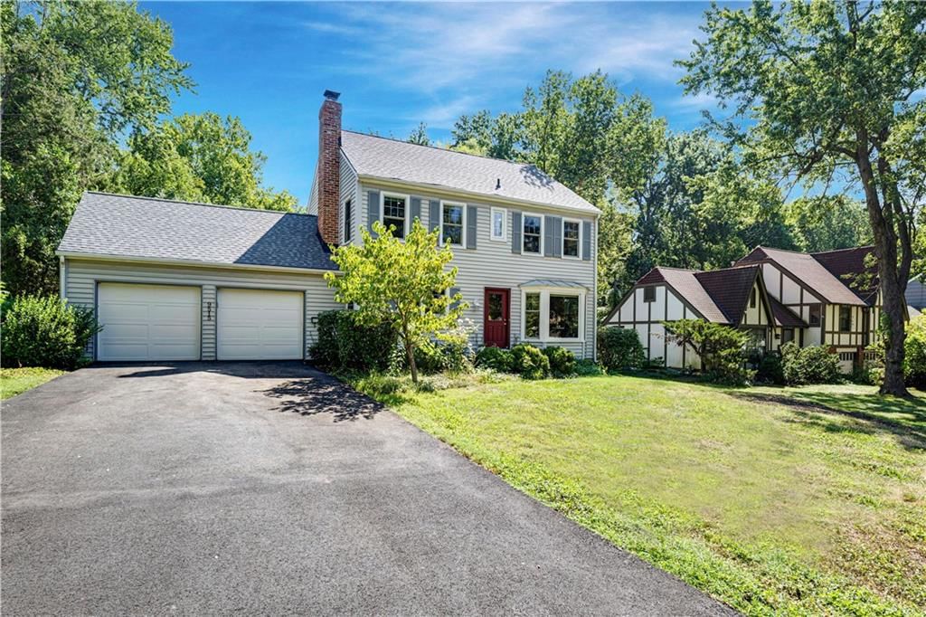 Photo 25 of 27 - 9515 Granada Drive, Overland Park, KS 66207