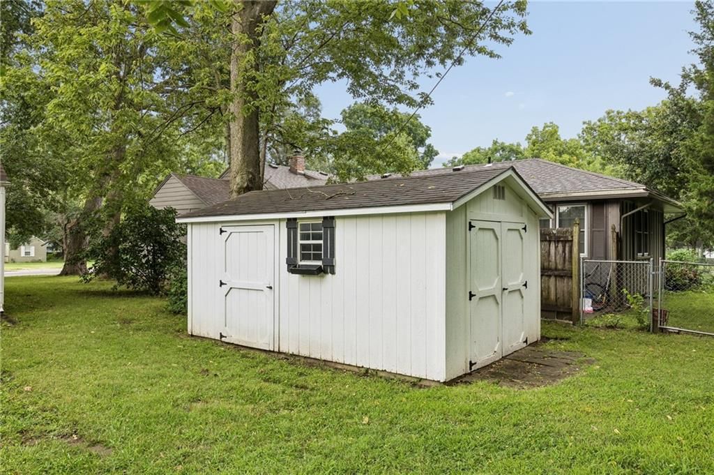 8236 Santa Fe Drive — photo 26