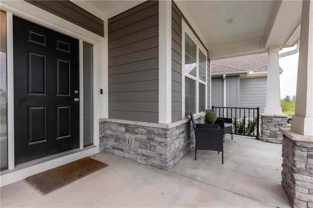 4808 SW Beckham Road — photo 3