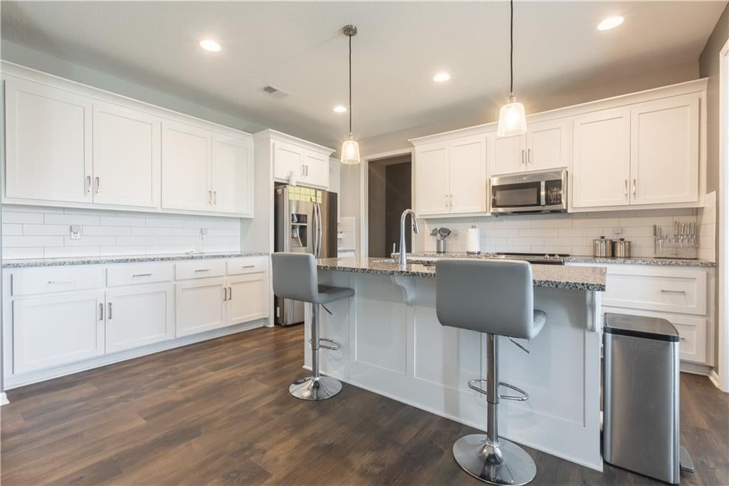 4808 SW Beckham Road — photo 9