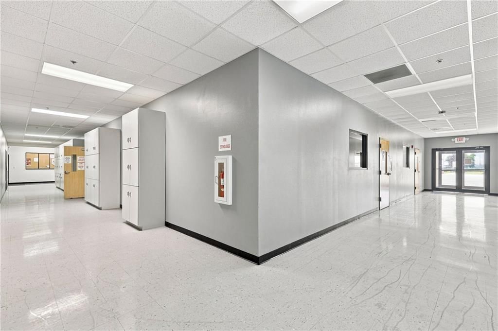 274 N Industrial Drive — photo 24