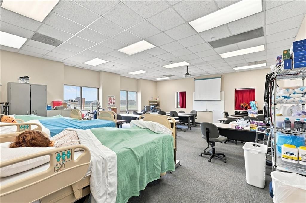 274 N Industrial Drive — photo 27