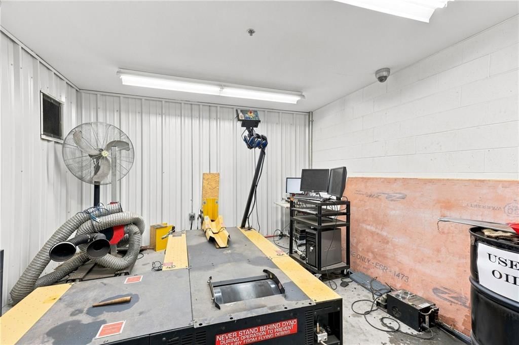 274 N Industrial Drive — photo 39