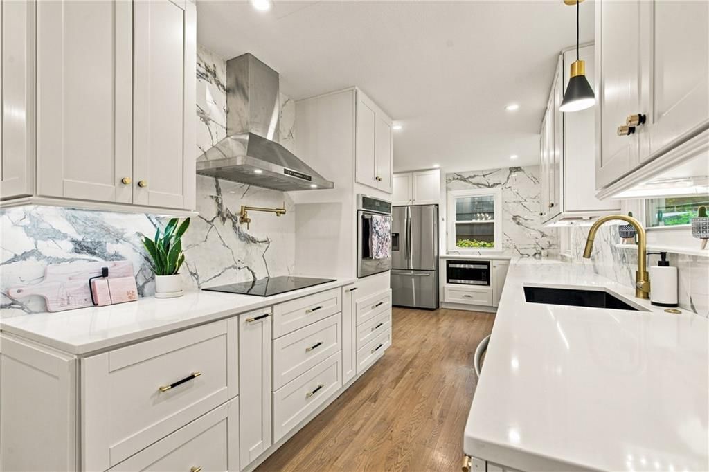 807 W 87th Terrace — photo 18