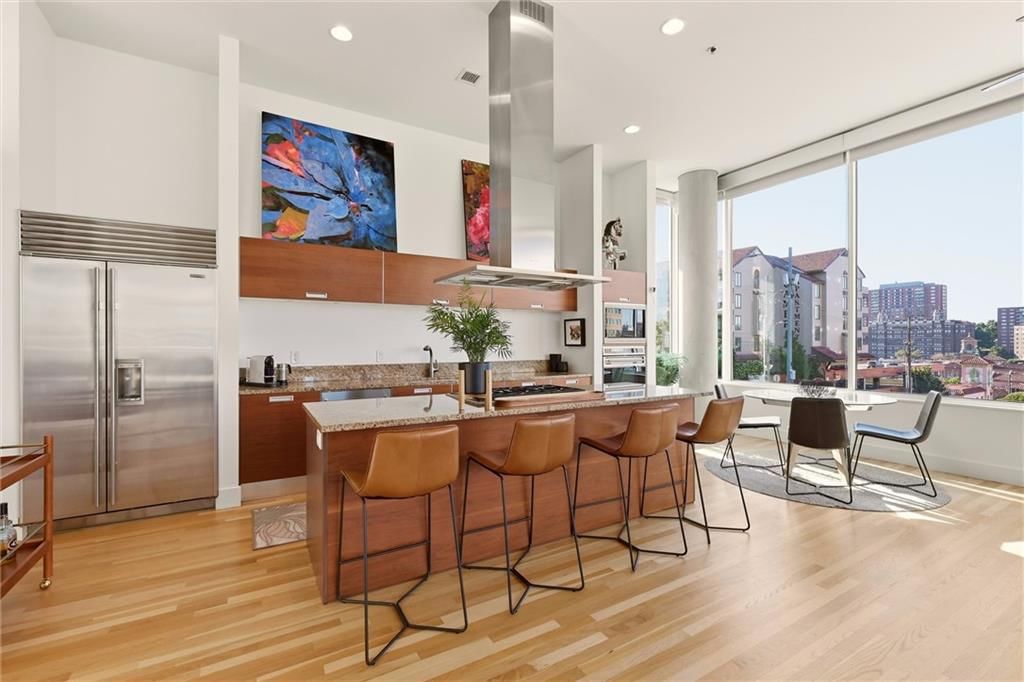 4646 Broadway Street — photo 19