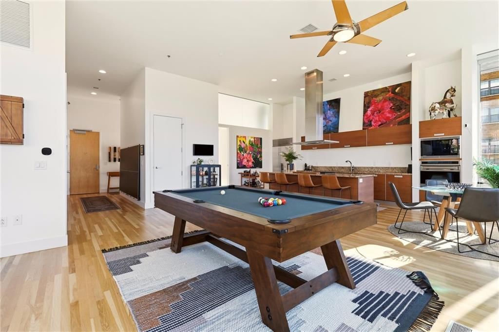 4646 Broadway Street — photo 26