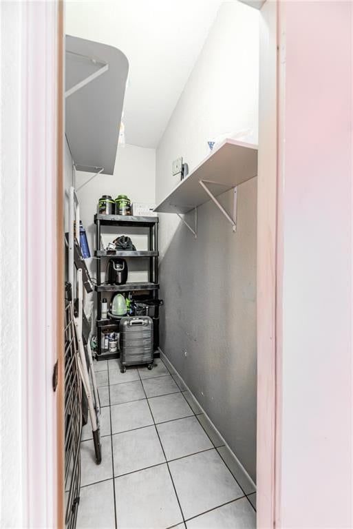 1111 W 46th Street — photo 25