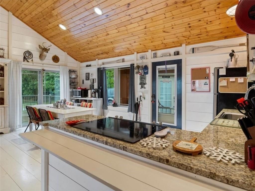 29801 Eastbank Drive — photo 12