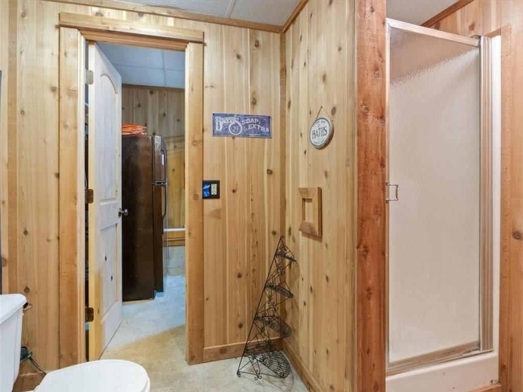 29801 Eastbank Drive — photo 46