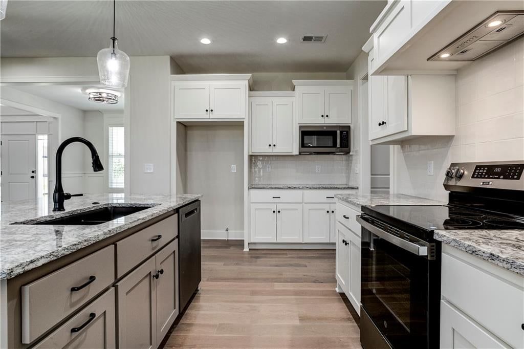 16965 S Brentwood Street — photo 6