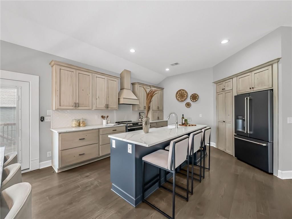 2310 W Layton Drive — photo 8
