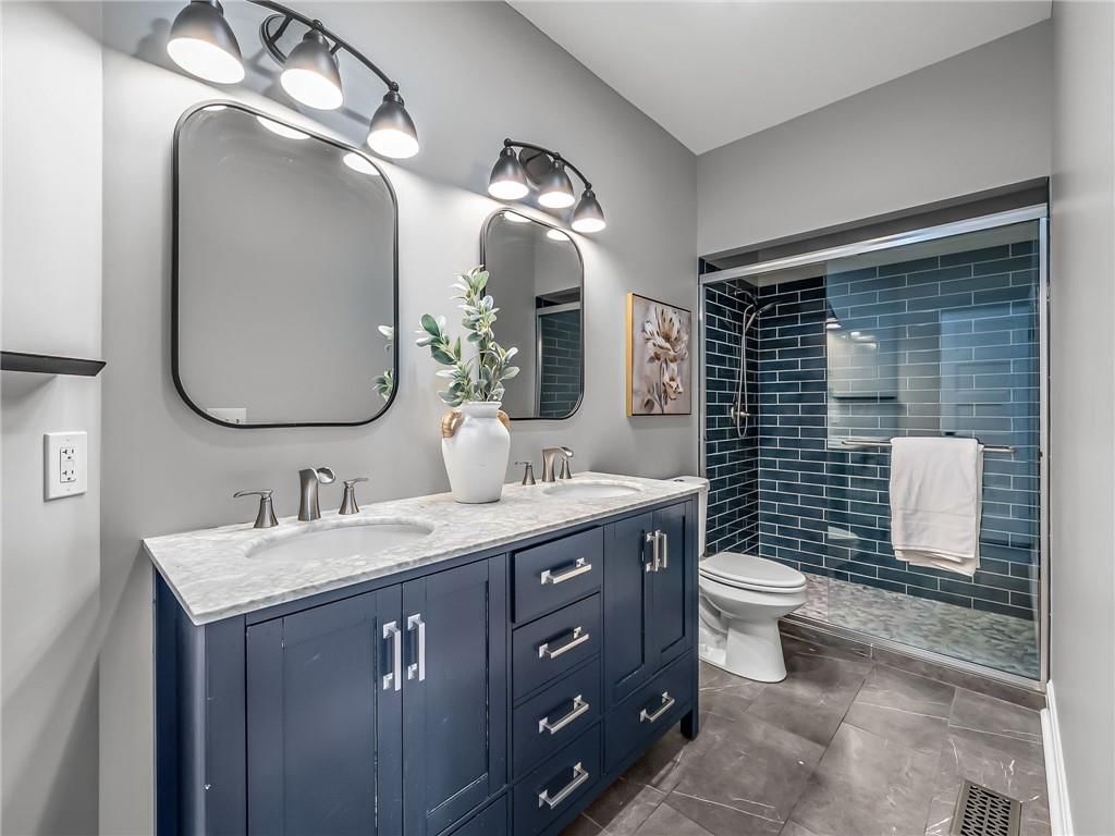 2310 W Layton Drive — photo 19