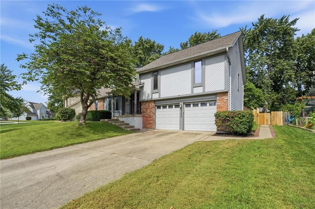 9332 W 116th Terrace — photo 46