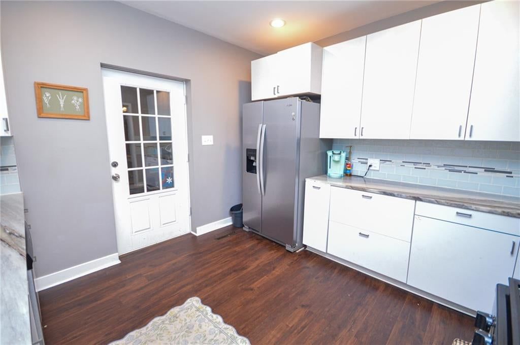 209 S Crysler Avenue — photo 12