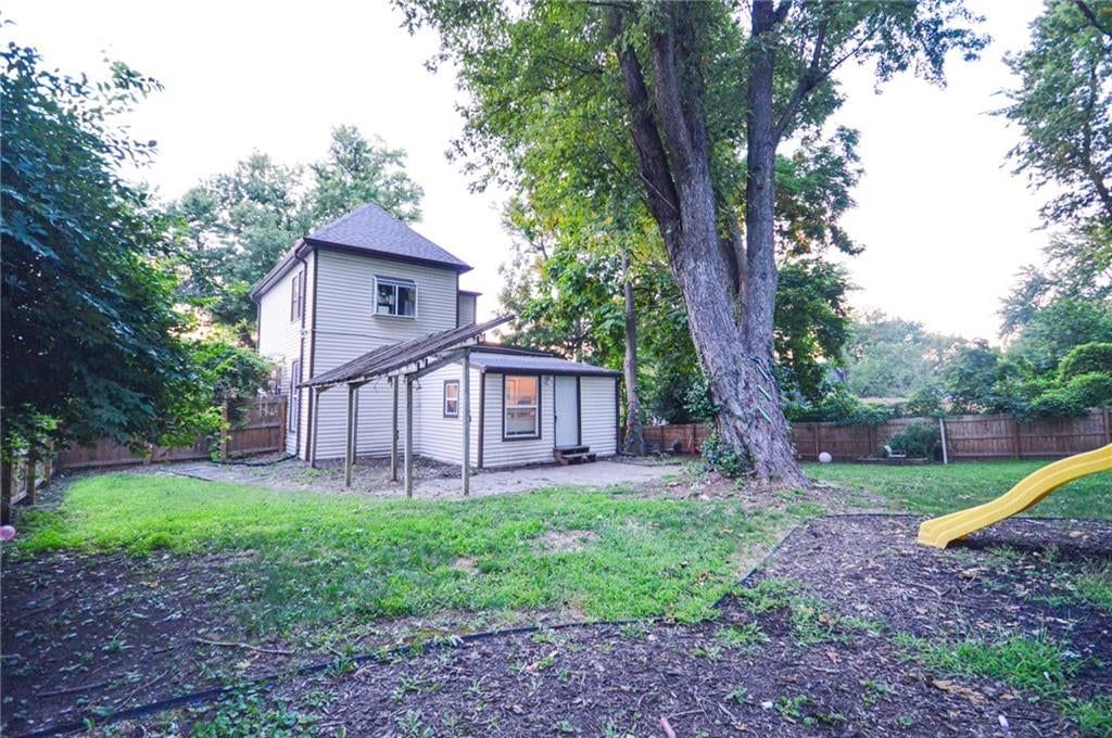 209 S Crysler Avenue — photo 36