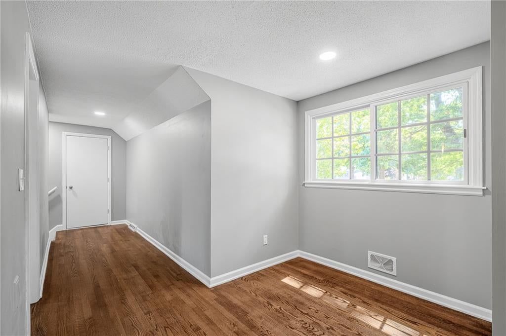 7106 E 127th Street — photo 20