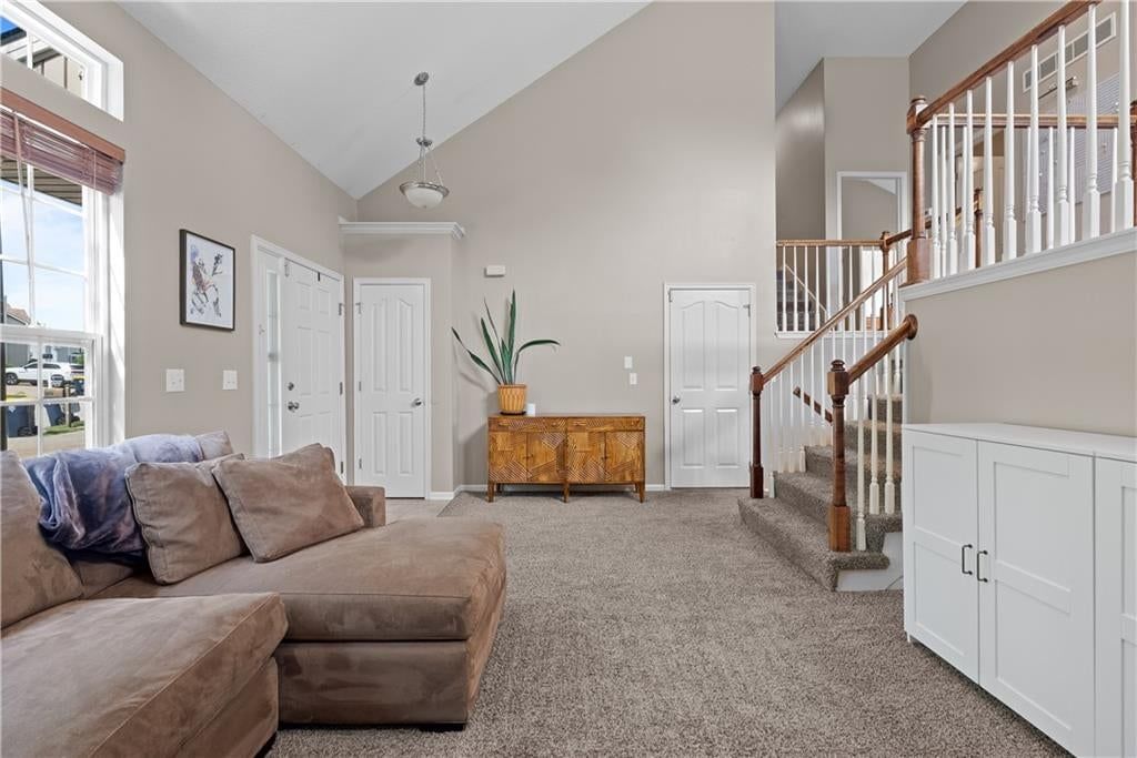 8715 N ROBINHOOD Avenue — photo 7