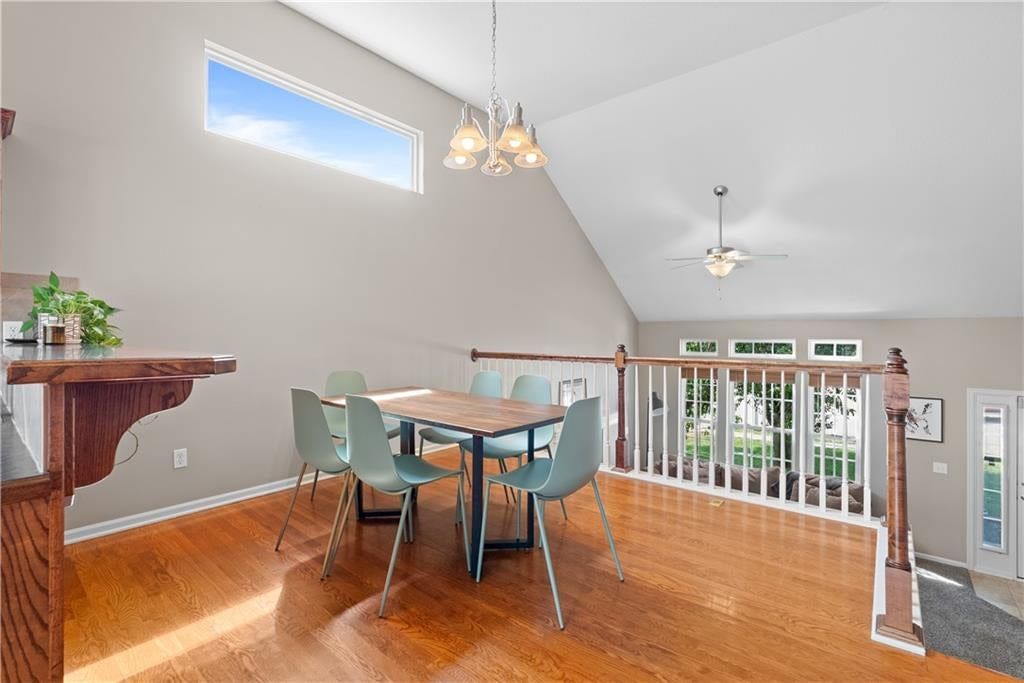 8715 N ROBINHOOD Avenue — photo 9