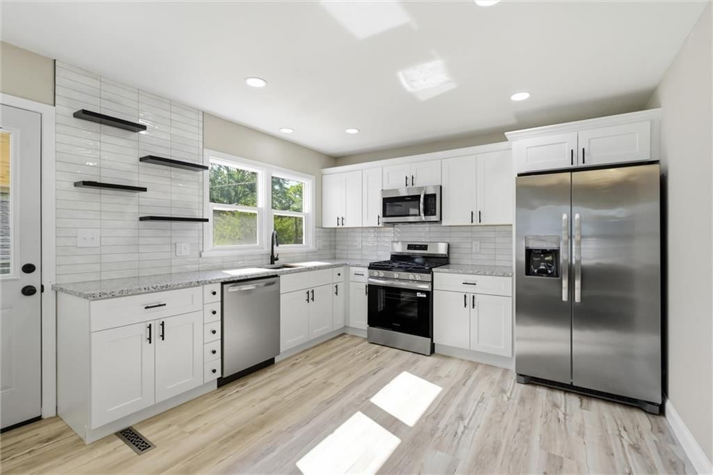 1355 S Pearl Street — photo 13