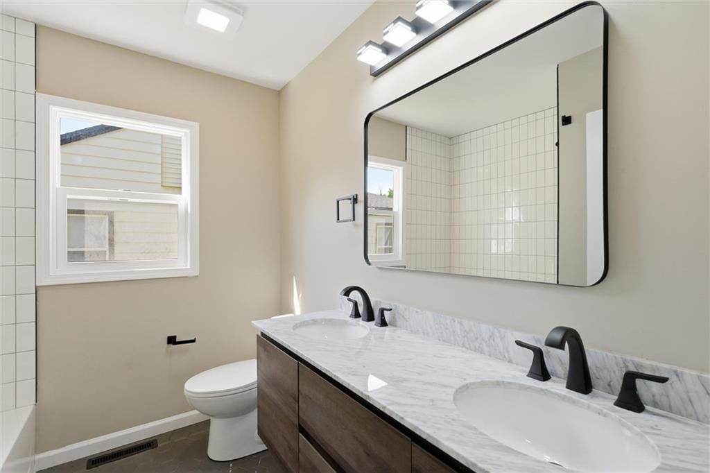 1355 S Pearl Street — photo 19