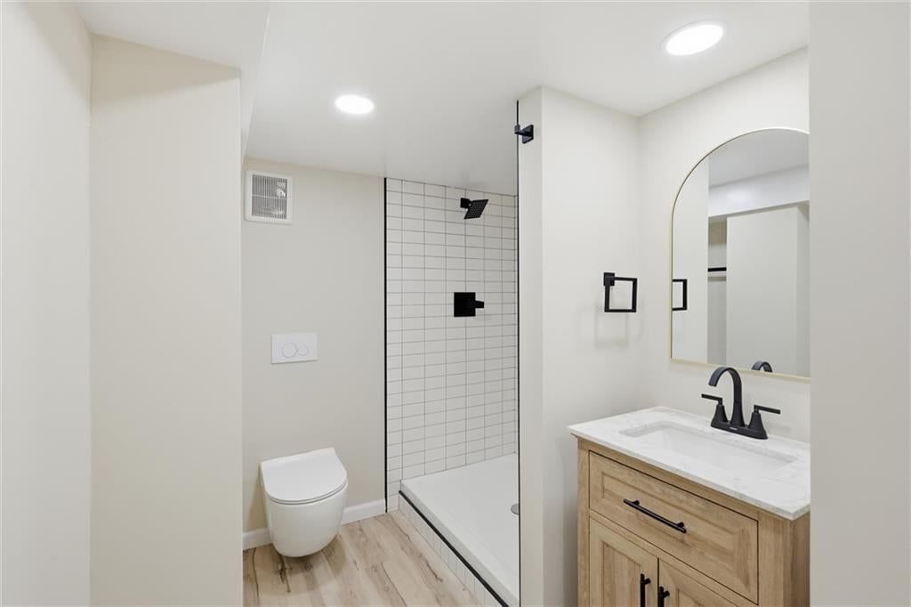 1355 S Pearl Street — photo 27