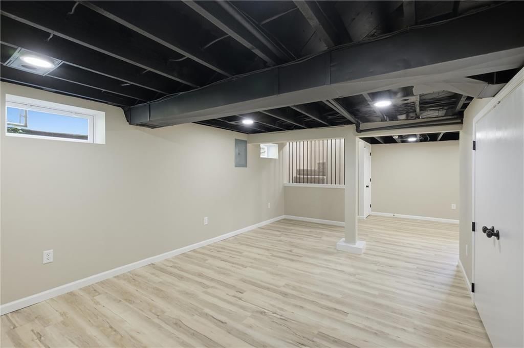 1355 S Pearl Street — photo 29