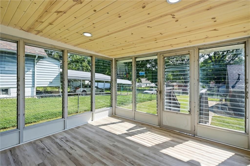 1355 S Pearl Street — photo 34