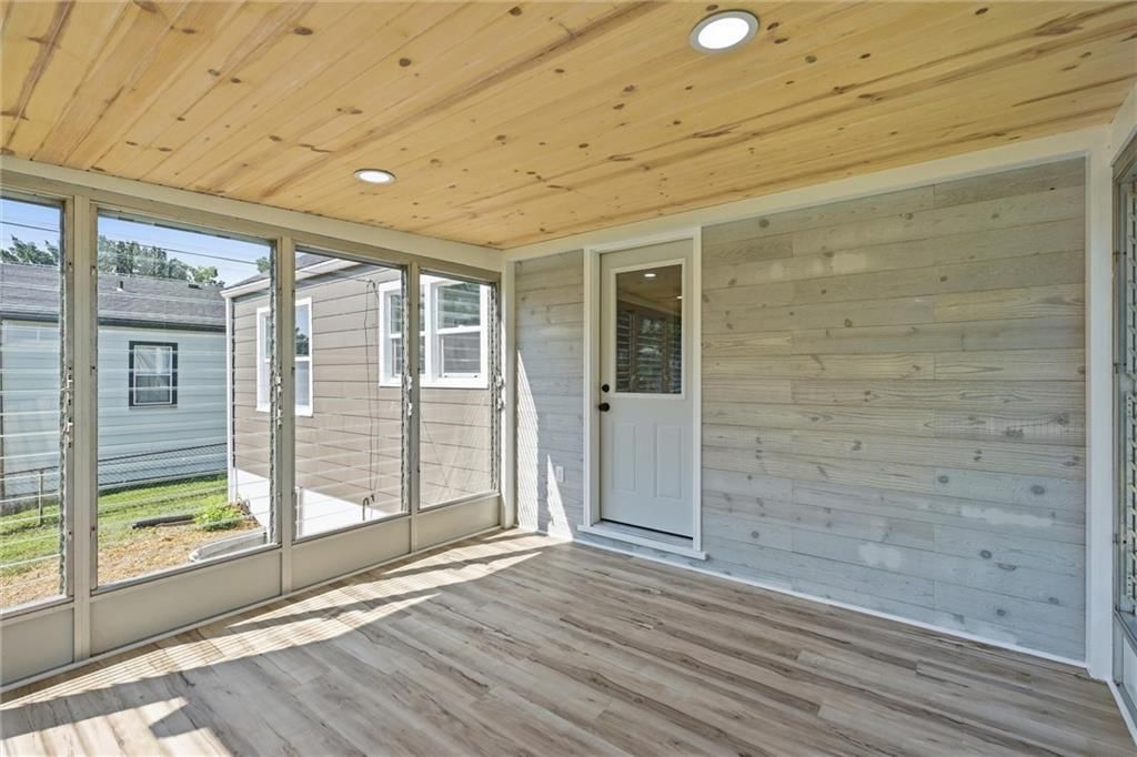 1355 S Pearl Street — photo 35