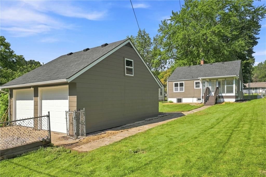 1355 S Pearl Street — photo 36