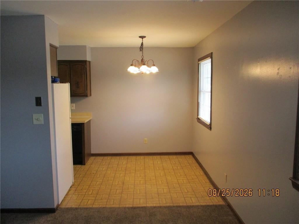 120 EMILE Street — photo 6