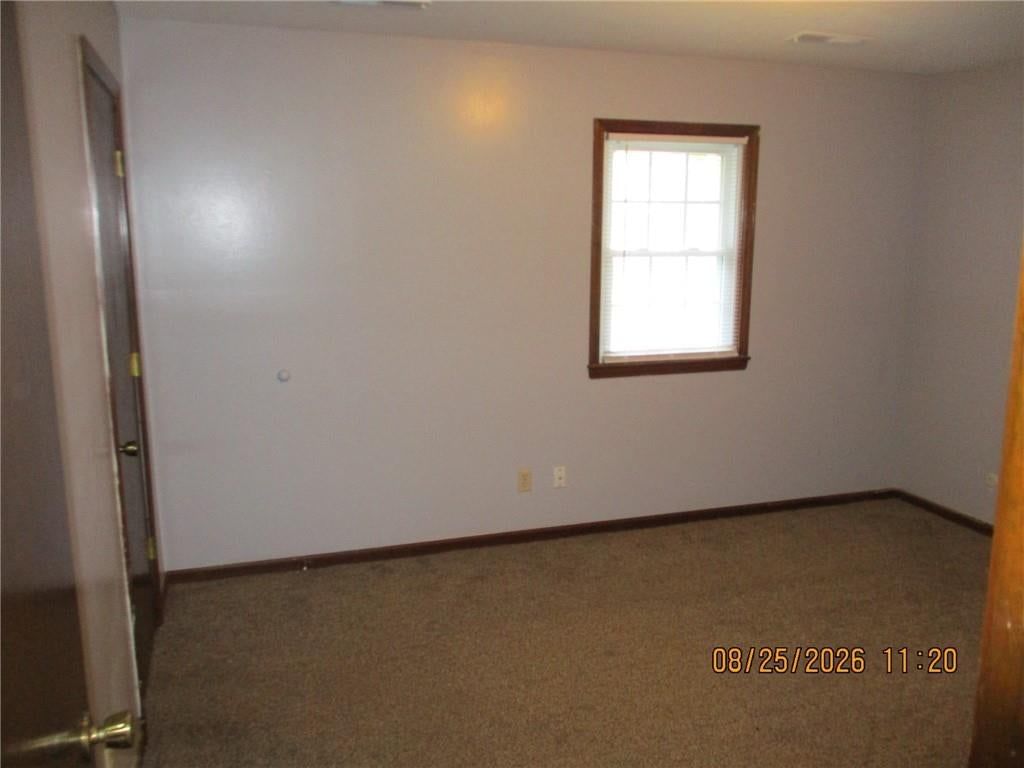 120 EMILE Street — photo 9