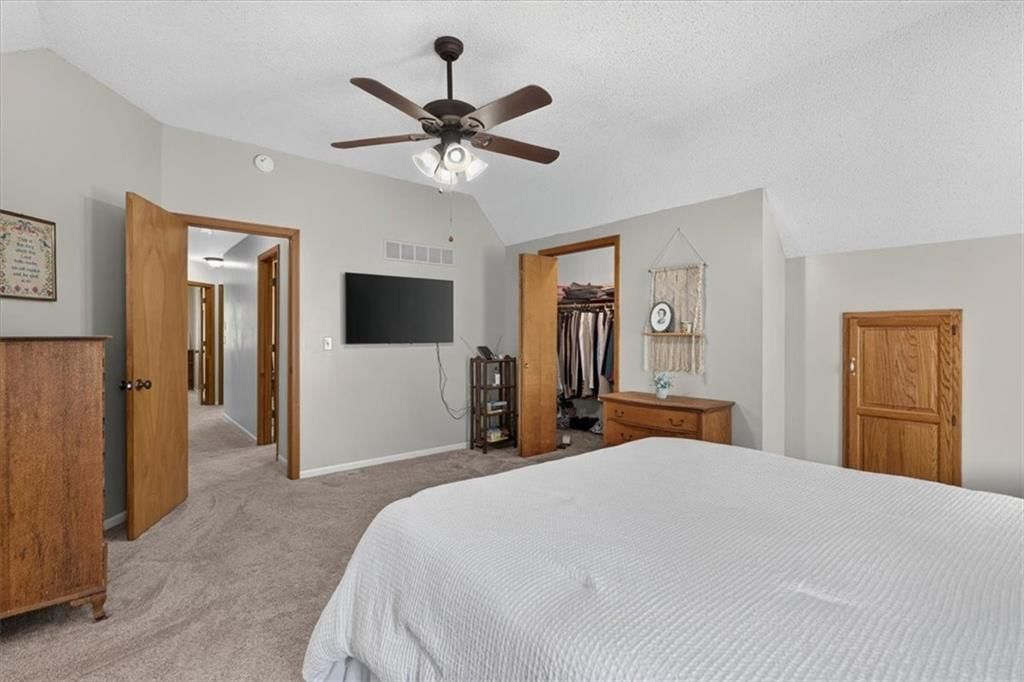 Photo 33 of 68 - 15738 W 148th Terrace, Olathe, KS 66062