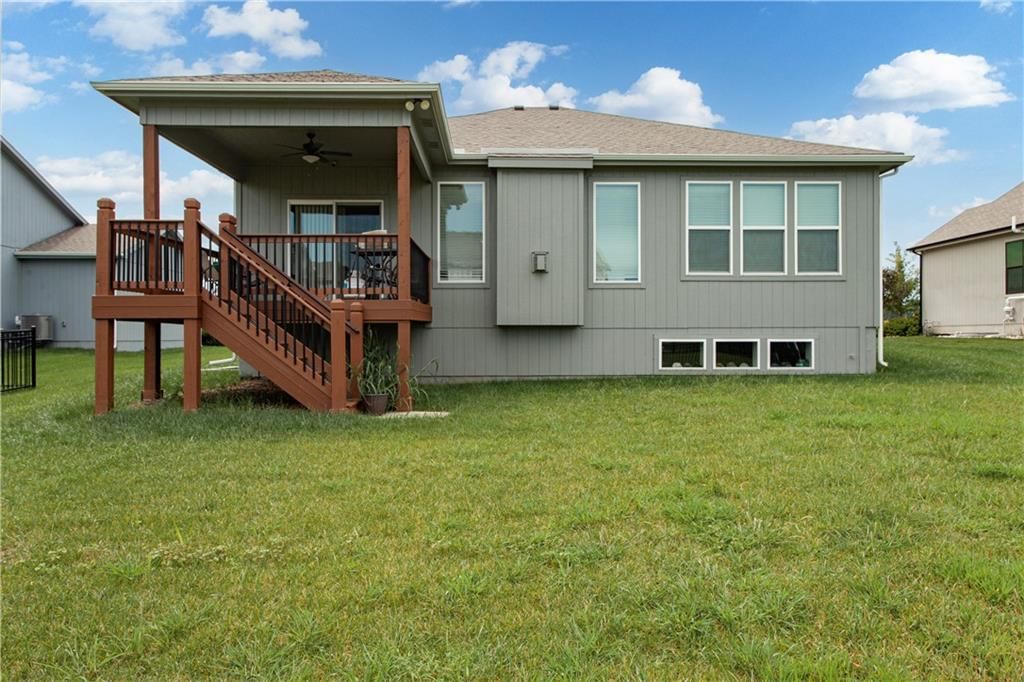 520 SE David Road — photo 7