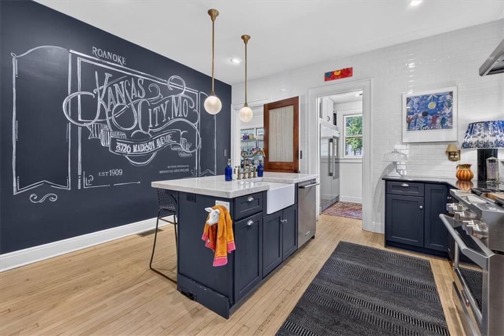 3726 Madison Avenue — photo 8