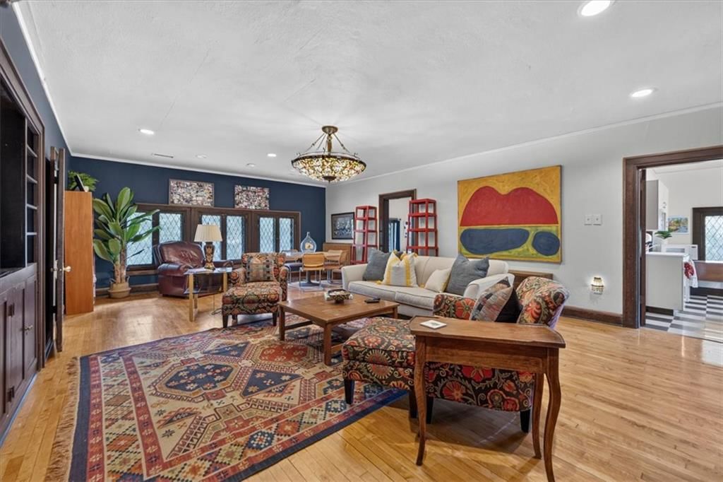 3726 Madison Avenue — photo 23