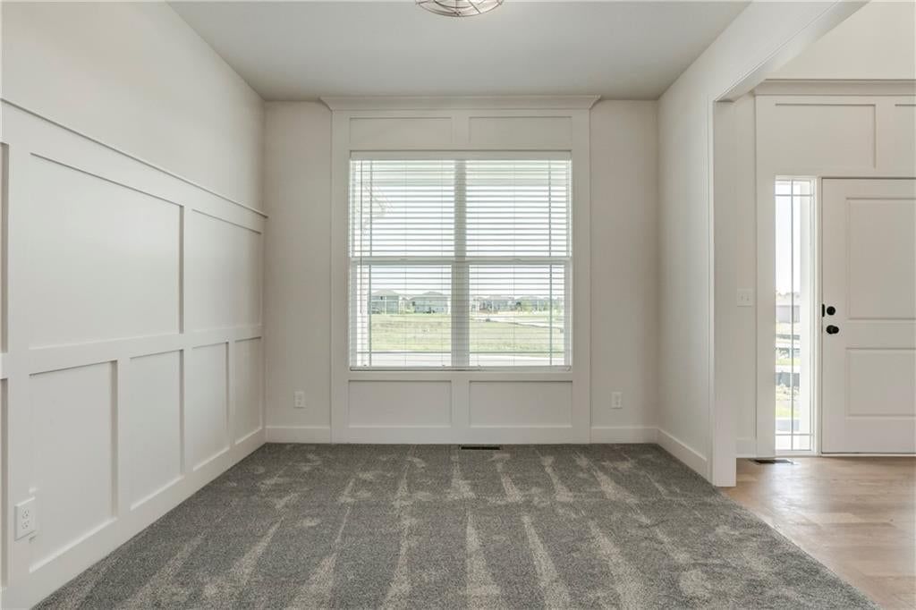 19007 W 170th Terrace — photo 14