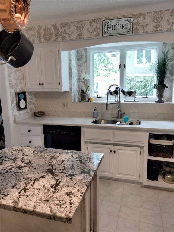 10414 Garnett Street — photo 6