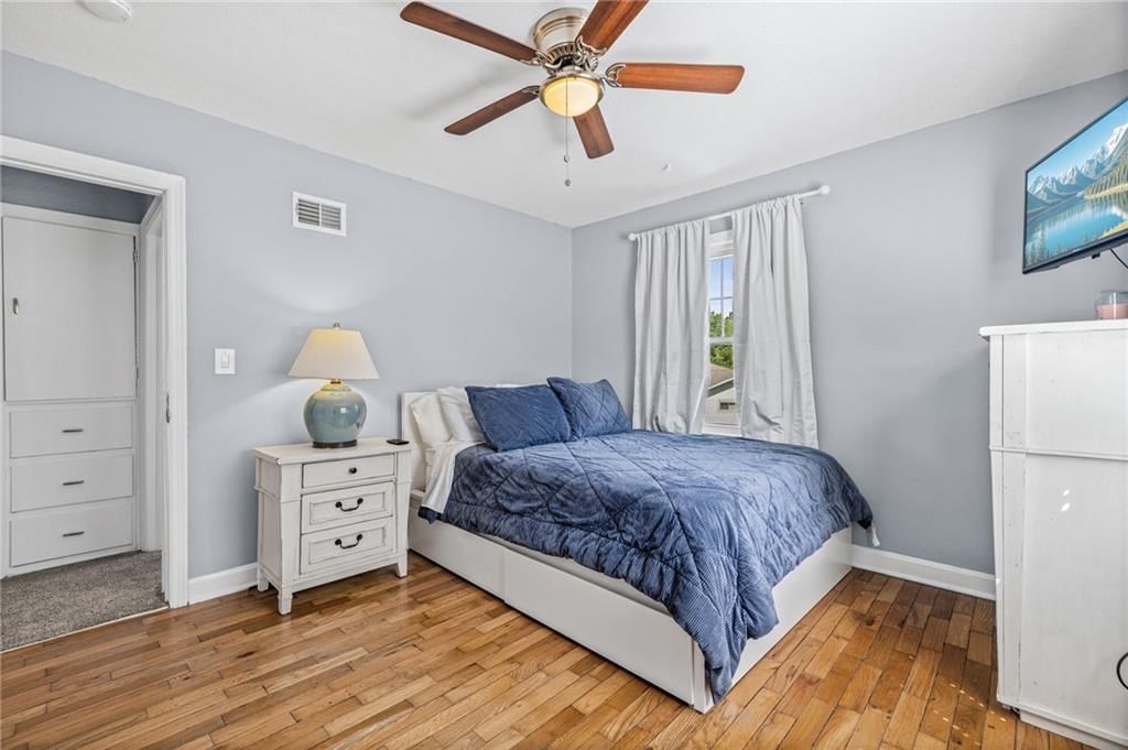 8804 W 79th Street — photo 17