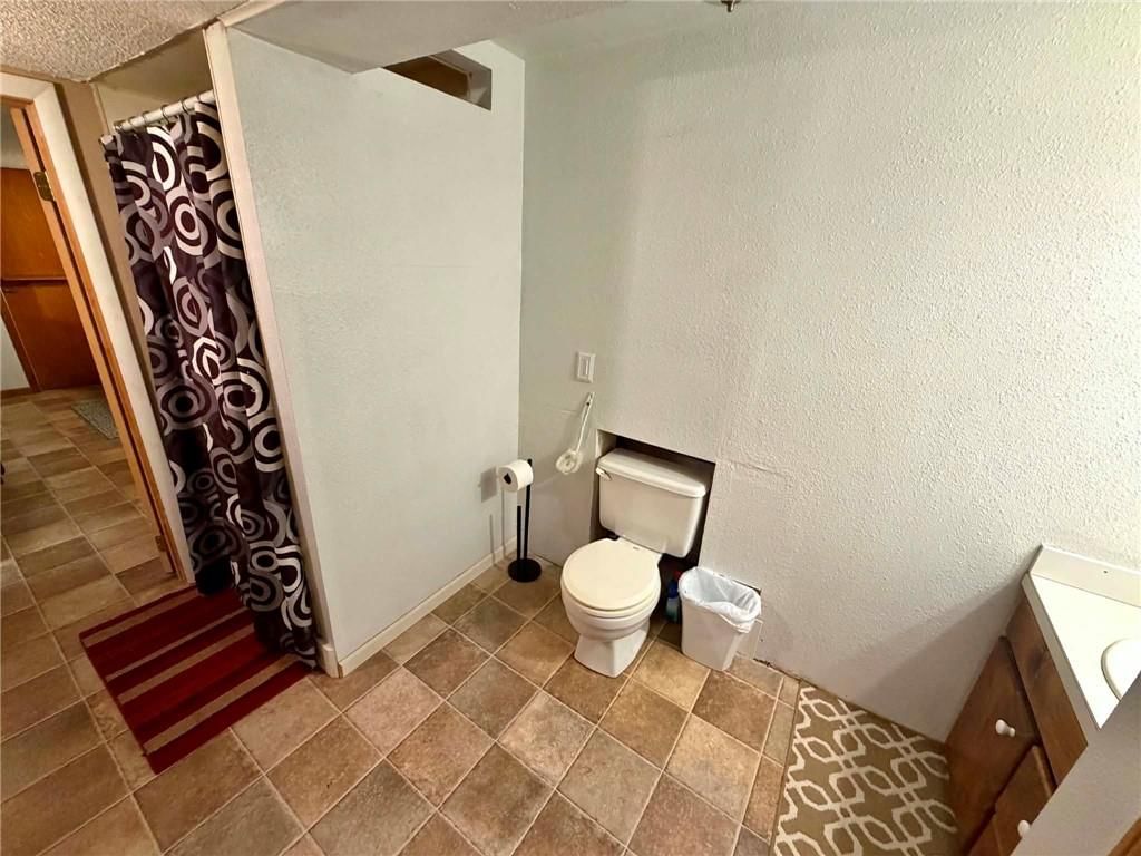 321 S Clayton Avenue — photo 30