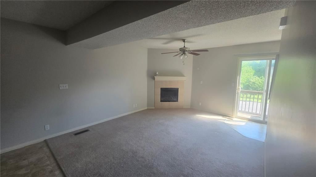425 Hawthorne Boulevard — photo 3