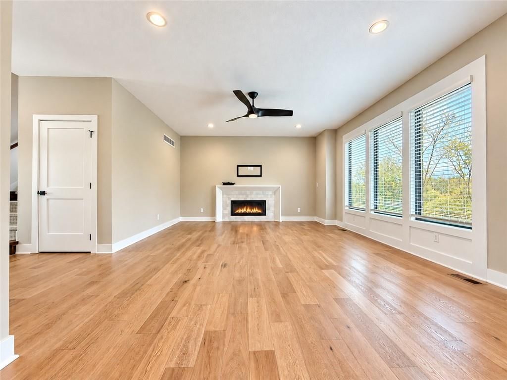 Photo 7 of 65 - 12455 NW Appaloosa Street, Platte City, MO 64079