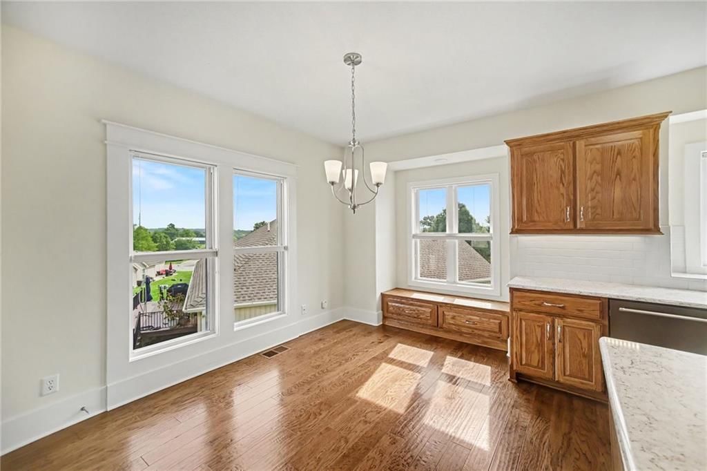 304 Prairie Rose Circle — photo 10