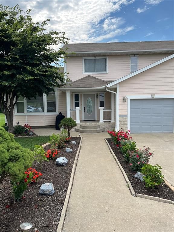 25061 Angus Drive — photo 2