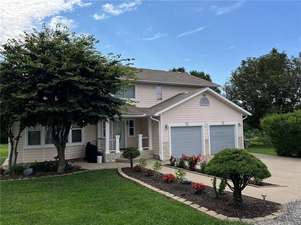 25061 Angus Drive — photo 3