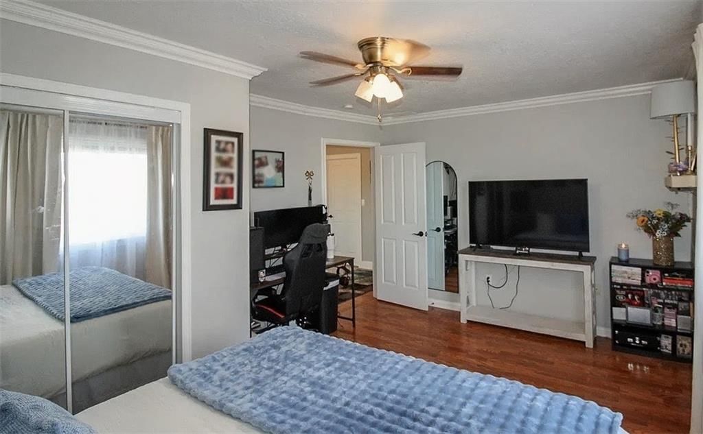 25061 Angus Drive — photo 30