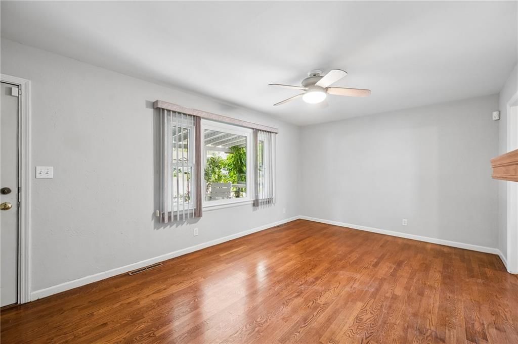 11318 W 66th Terrace — photo 10